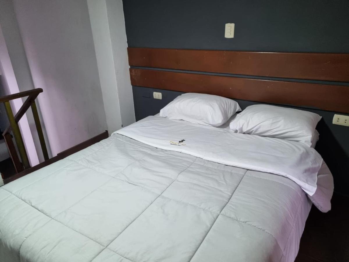 Hostel Thay83 Miraflores Лима Екстериор снимка