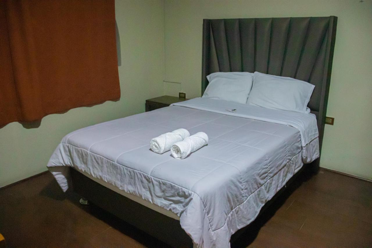 Hostel Thay83 Miraflores Лима Екстериор снимка